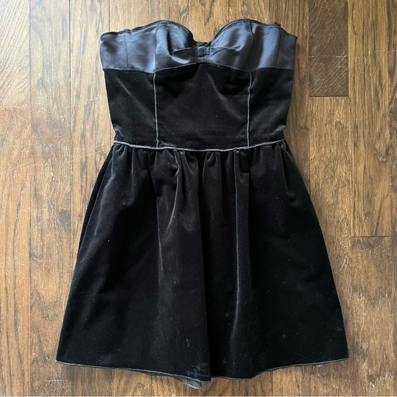 Y2K vintage D&G Black Velvet BUSTIER Mini dress